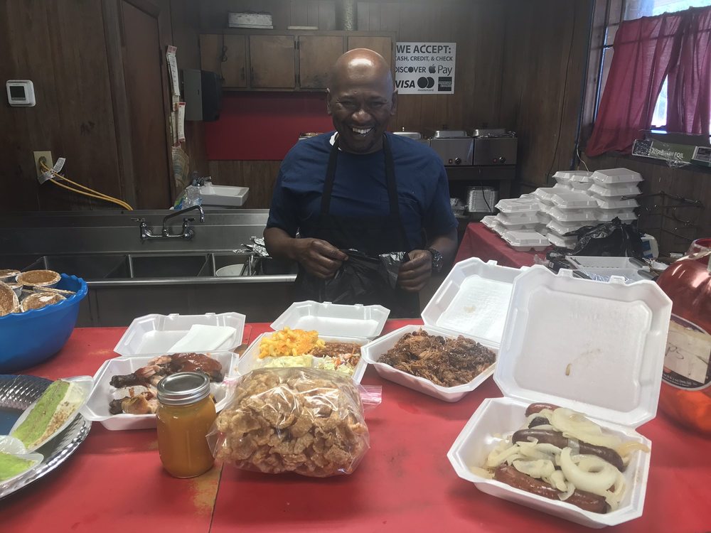 Sam's Carry Out BBQ